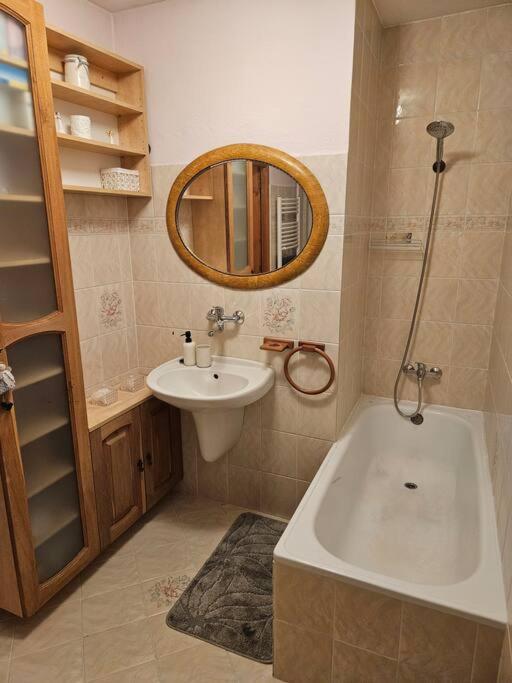 Prostorny Byt 3+1 Pro 4 Osob Moznost Pristylky+2Os Sumperk Luaran gambar